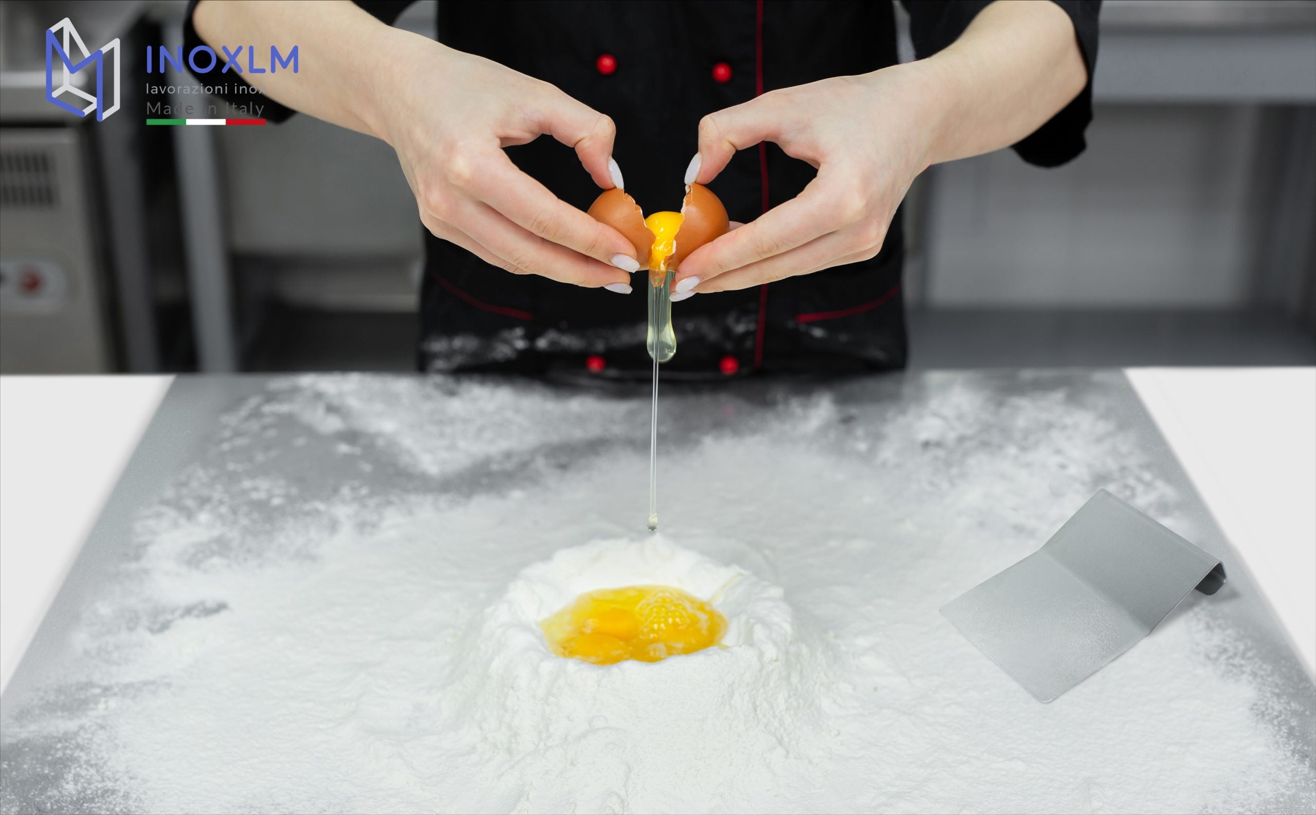 Spianatoie e taglieri in acciaio inox: perché sempre più persone li scelgono in cucina