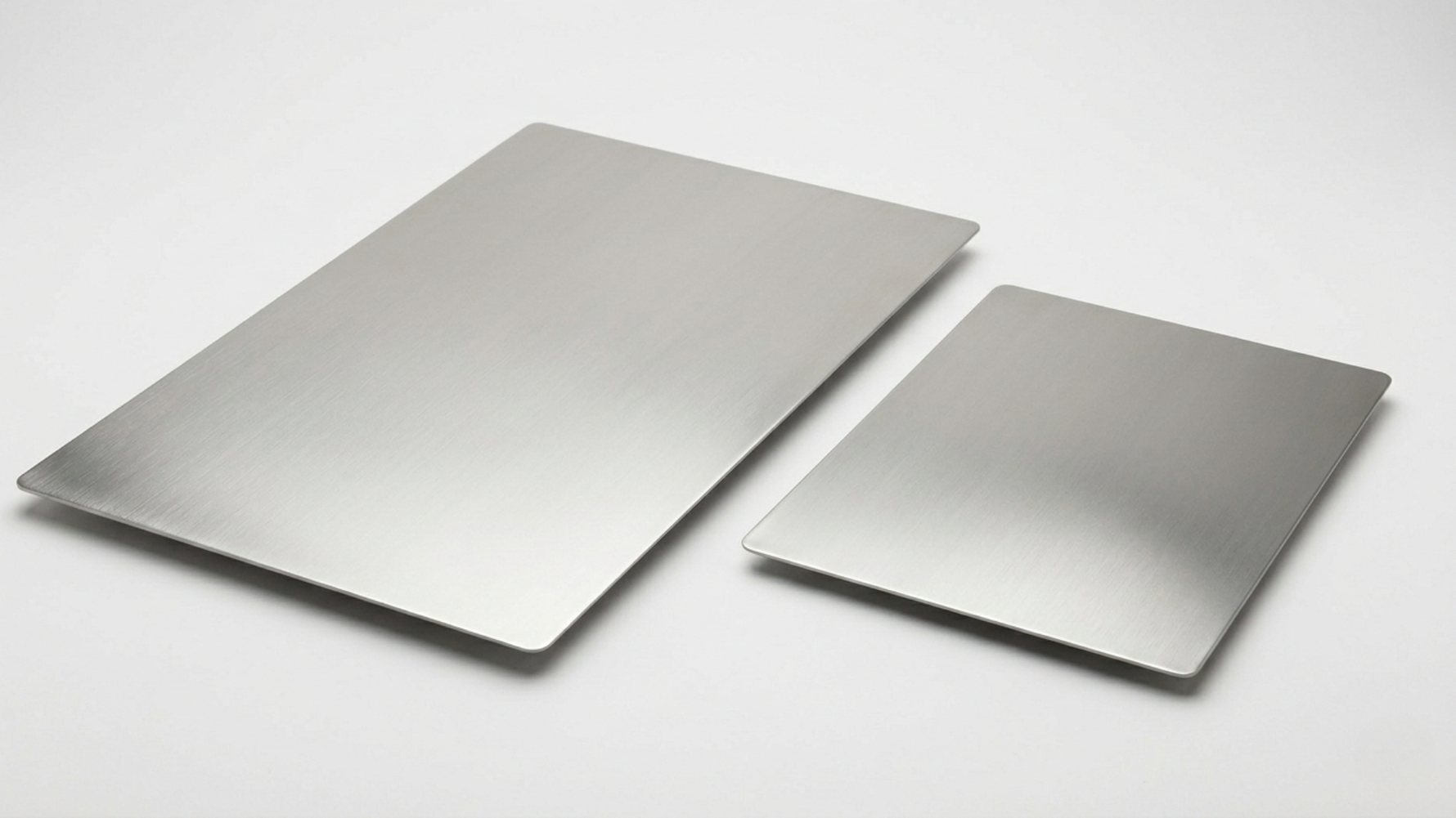 spianatoia vs tagliere inox